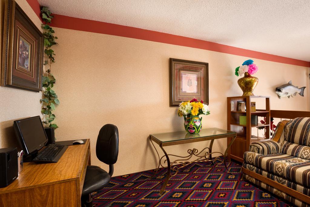 Super 8 By Wyndham Las Vegas Exterior foto